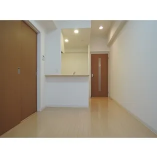 プラチナコート【4階】の居間