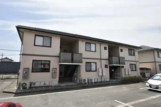 ラ ベルフォンテーヌ Bの画像