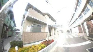 クワルト・ラナ【2階】の外観