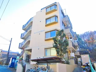 サンドルフ多摩【1階】の外観