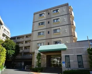 グランハイツ東新宿【4階】の外観