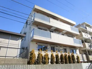 アレクシスの画像