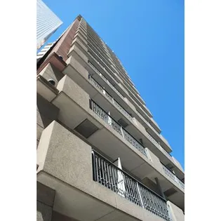 プレール・ドゥーク京橋【3階】の外観