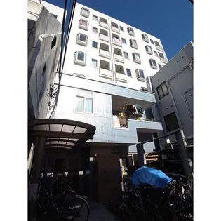 シクロモンブラン【6階】の外観