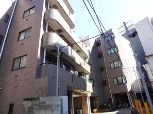 ロイヤル双葉【2階】の外観