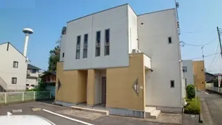 カーサ・アルドーレA【1階】の外観