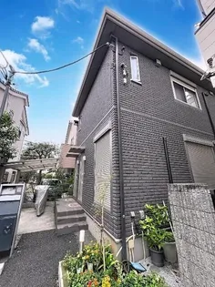 Grand West【2階】の外観