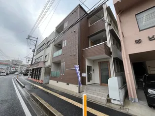 PensionJuly桜尾【3階】の外観