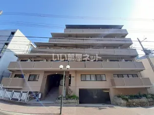 兵庫県神戸市中央区中山手通6【マンション】の外観