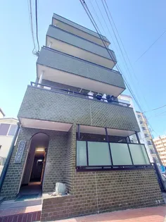グリーンハイム【2階】の外観