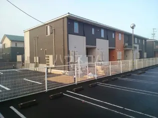 ラヴェニールIの画像