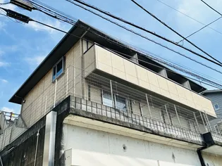 グリーンクレストの画像