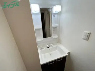 アールズコート【1階】の内装