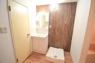 第1渡辺レジデンス【3階】の内装