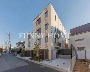 ウエルスクエアイズム下高井戸【3階】の外観