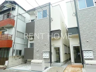 ラ・ヴェネレ【1階】の外観