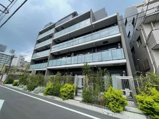 東京都新宿区高田馬場4【マンション】の外観