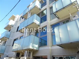 東京都世田谷区北沢1【マンション】の外観