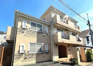 東京都世田谷区北沢4【マンション】の外観
