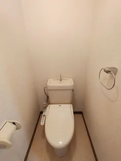 レジデンスカ-プ金沢【5階】の内装