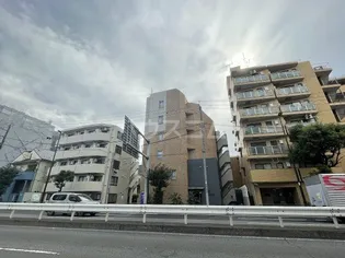 パレ・ホームズ都立大学【3階】の外観