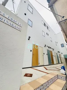 東京都中野区東中野3【マンション】の外観