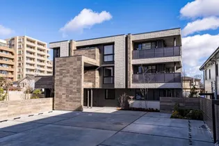 マグノリア上杉【2階】の外観