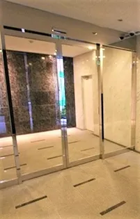 東京都文京区音羽1【マンション】の外観