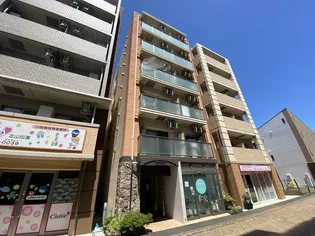 フェリーチェ Sの画像