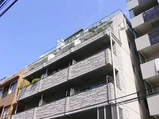 東京都江東区富岡2【マンション】の外観
