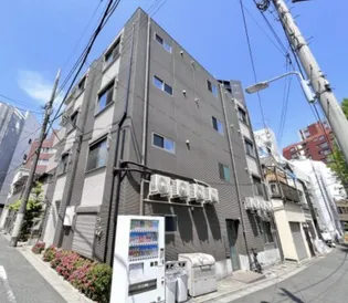 東京都台東区竜泉1【アパート】の外観