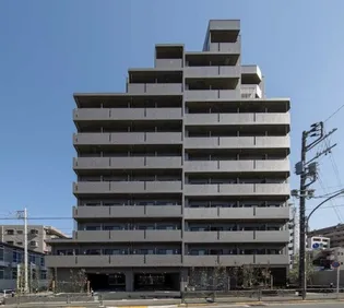 東京都板橋区東新町1【マンション】の外観