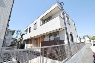 ノバーナ【1階】の外観