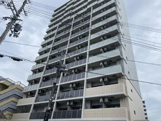 エステムコート神戸大倉山公園【12階】の外観