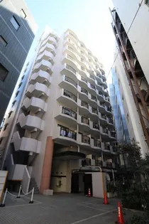 パークノヴァ横浜参番館【5階】の外観