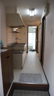 アリビオ南宮崎【3階】の玄関