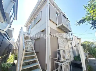 東京都新宿区新宿7【アパート】の外観