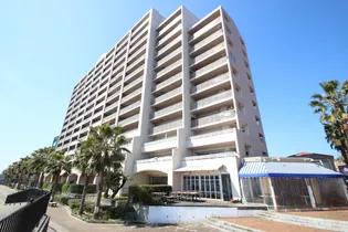 ナタリーマリナタウンウエストデッキC棟【9階】の外観