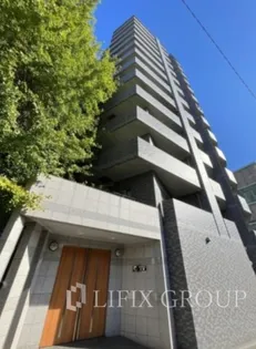 スカイコート原宿【7階】の外観