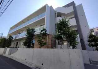 東京都新宿区上落合1【マンション】の外観