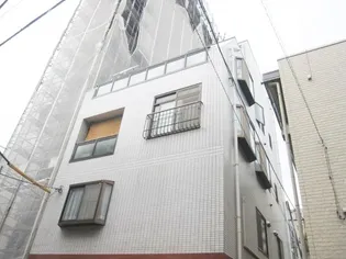 エクスクルーシブ白山【2階】の外観