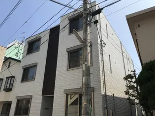 エスト セレーノ【3階】の外観