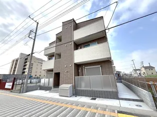 埼玉県八潮市大字伊勢野【マンション】の外観