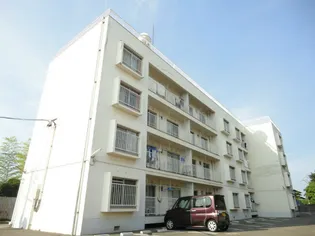 e-lux MIYAKO【1階】の外観