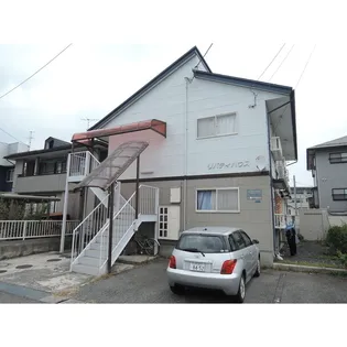 リバティハウス【1階】の外観