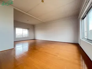 レスピラーレ曙【2階】の居間