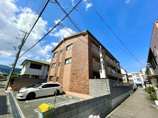 Refinado Uozaki【2階】の外観