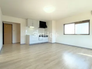 メイフェアコート【2階】の居間