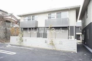 グランスクエア B【1階】の外観