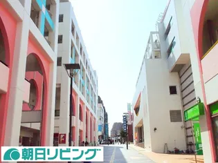 ホーメストプラザ十日市場西館【5階】の外観